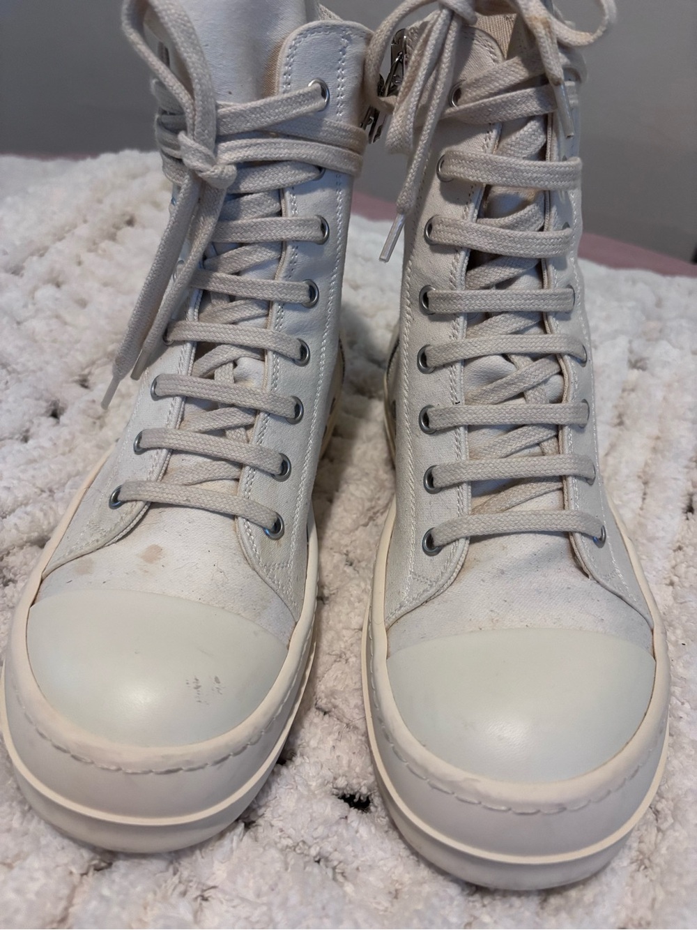 Rick Owens Off-White High-Top Lace-Up Sneakers